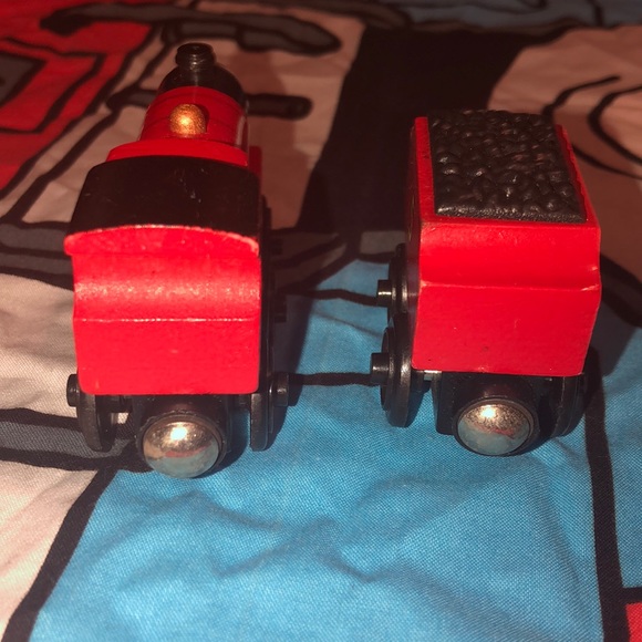 Thomas the Train James & Tender “for display only” - Picture 7 of 7